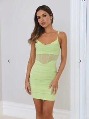 Hello Molly NEXT LEVEL ME DRESS OLIVE
Bodycon Dress